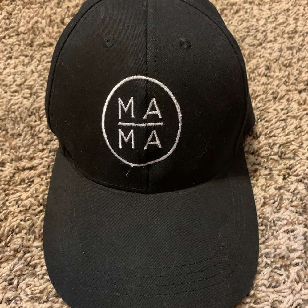 MAMA black hat womens